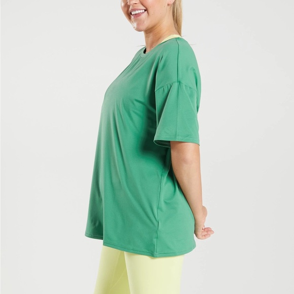 Gymshark x Whitney Simmons Oversized T-Shirt - Picture 3 of 11